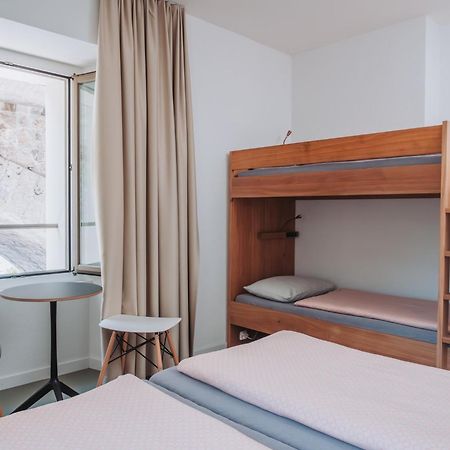 Montreux Youth Hostel Eksteriør bilde